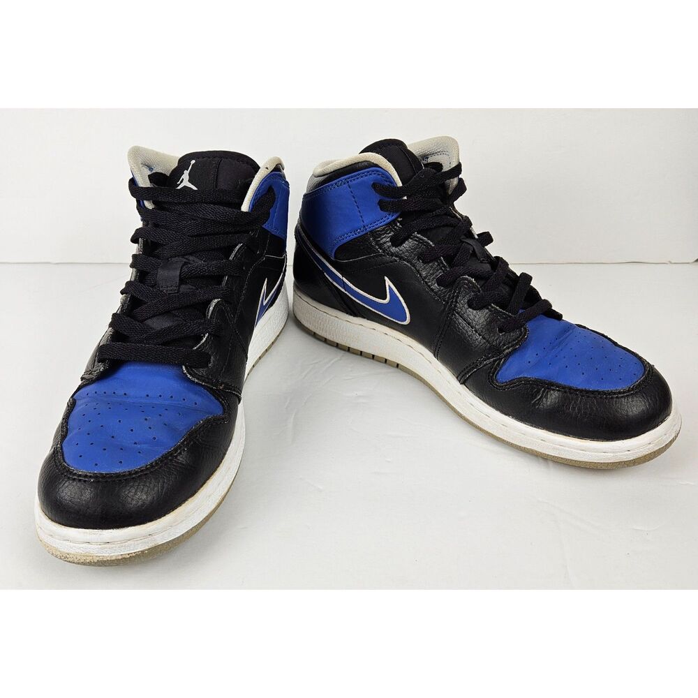 Jordan 1retro mid game royal. Size: 6.5Y / 24.5CM